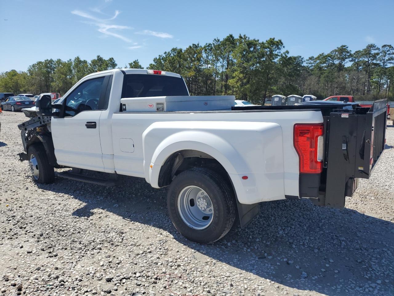 2017 FORD F350 SUPER - Image 2