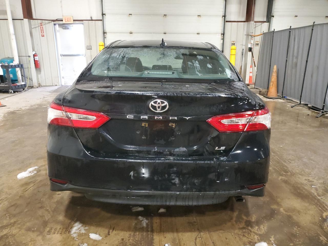 2020 TOYOTA CAMRY LE - Фото 6