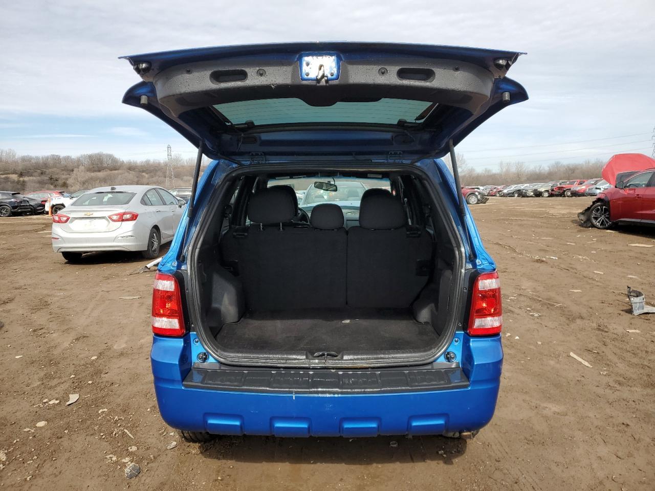 2012 FORD ESCAPE XLT - Фото 6