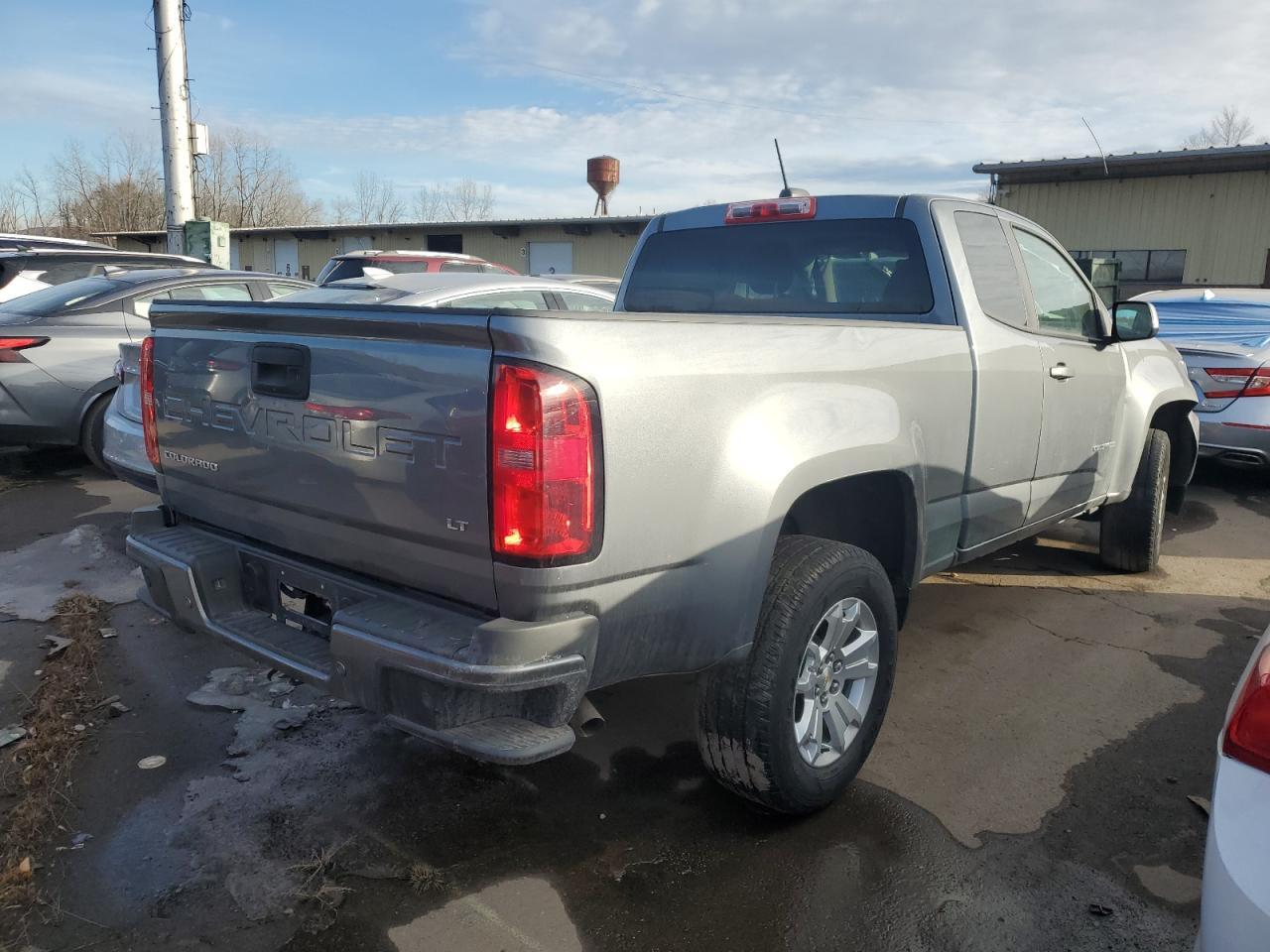 2022 CHEVROLET COLORADO L - Image 3