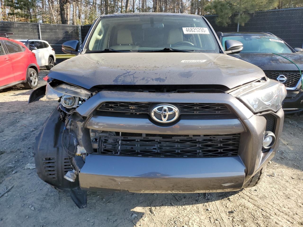 2017 TOYOTA 4RUNNER SR - Фото 5