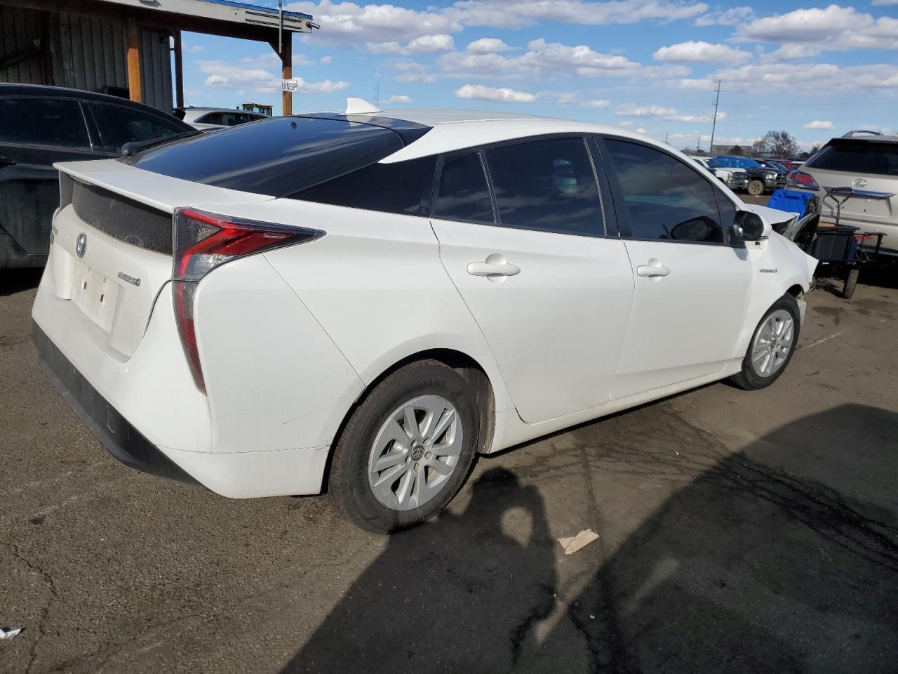 2016 TOYOTA PRIUS - Image 3