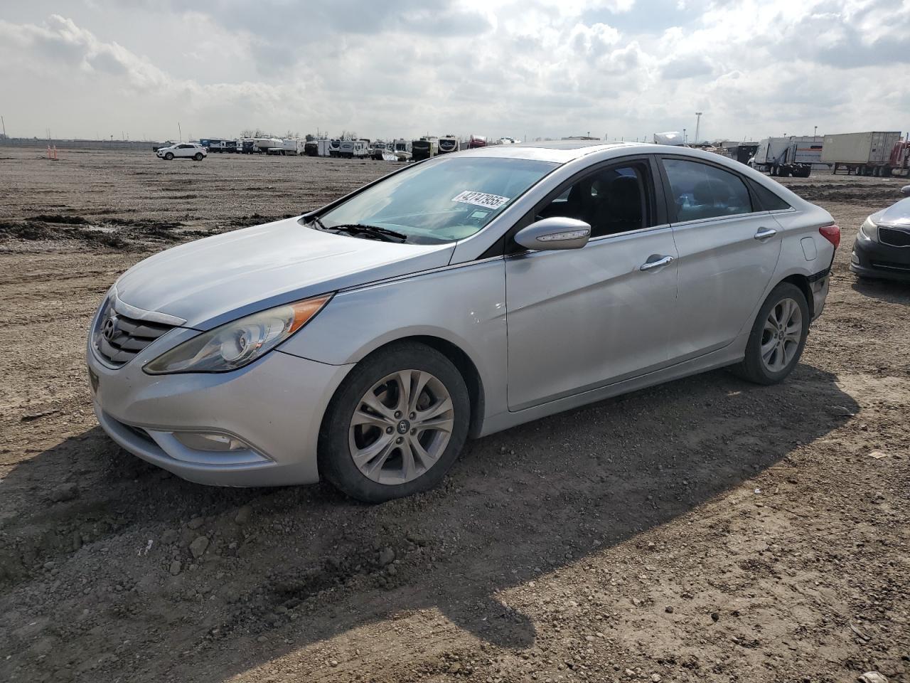 2013 HYUNDAI SONATA SE