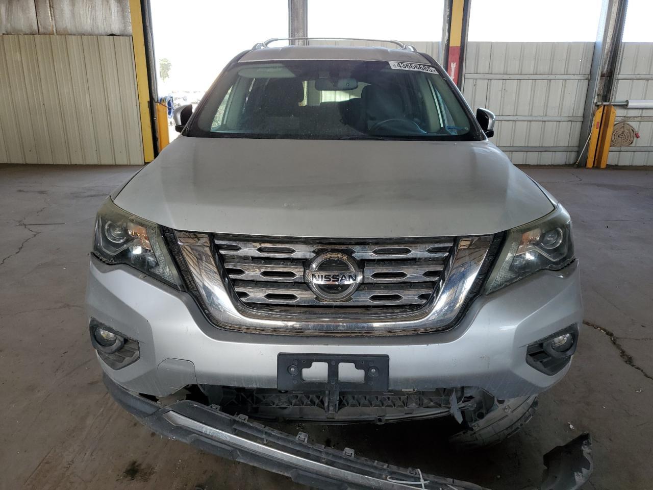 2017 NISSAN PATHFINDER - Image 5