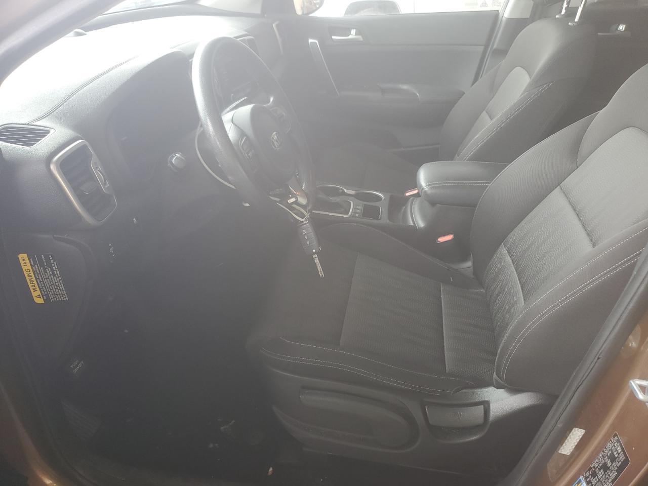2017 KIA SPORTAGE L - Image 7