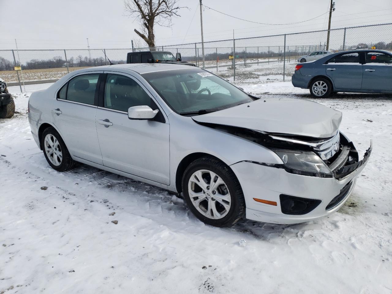 2012 FORD FUSION SE - Image 4