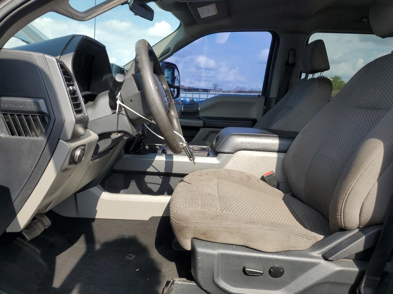 2022 FORD F250 SUPER - Фото 7