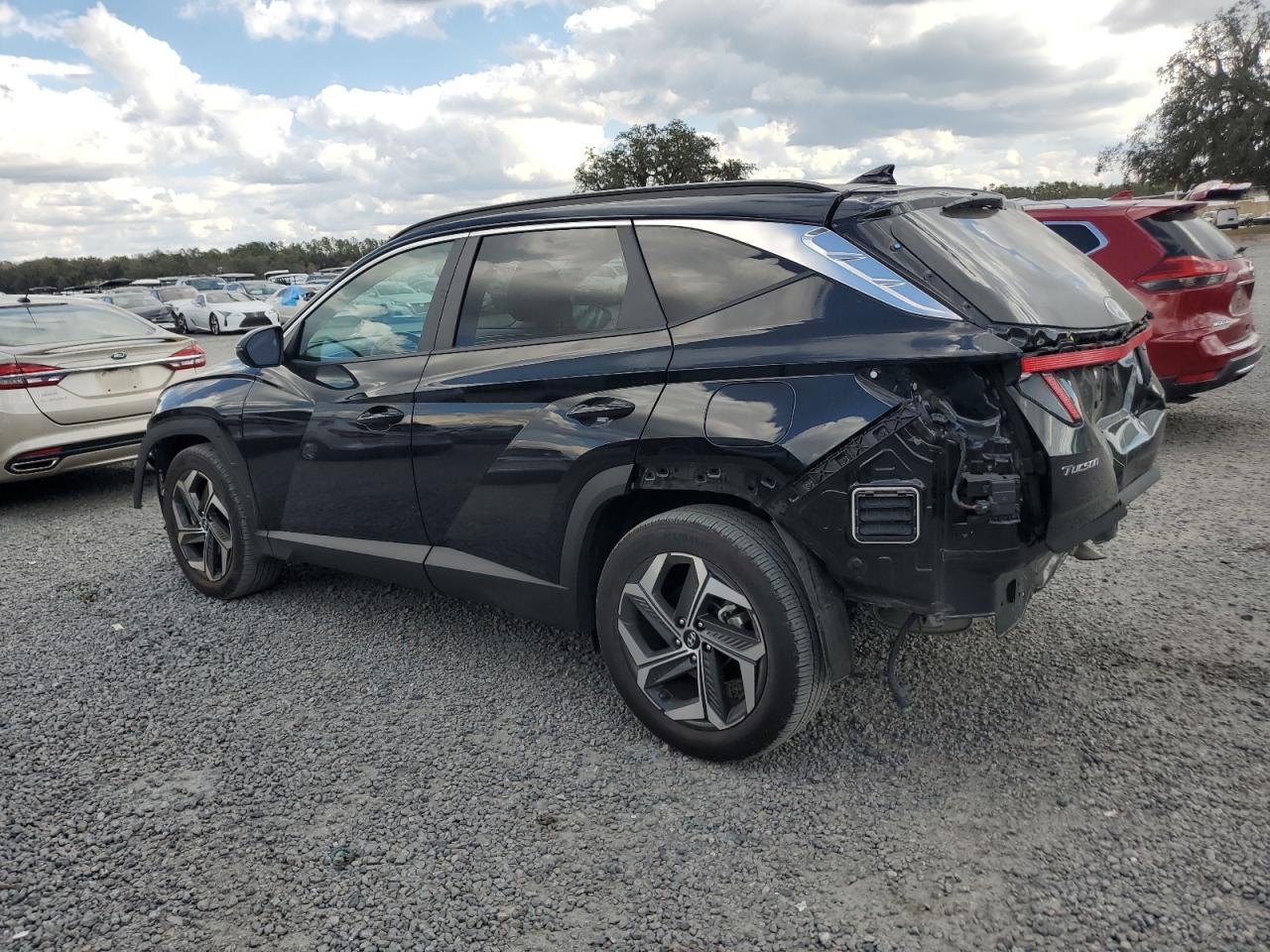 2023 HYUNDAI TUCSON SEL - Image 2