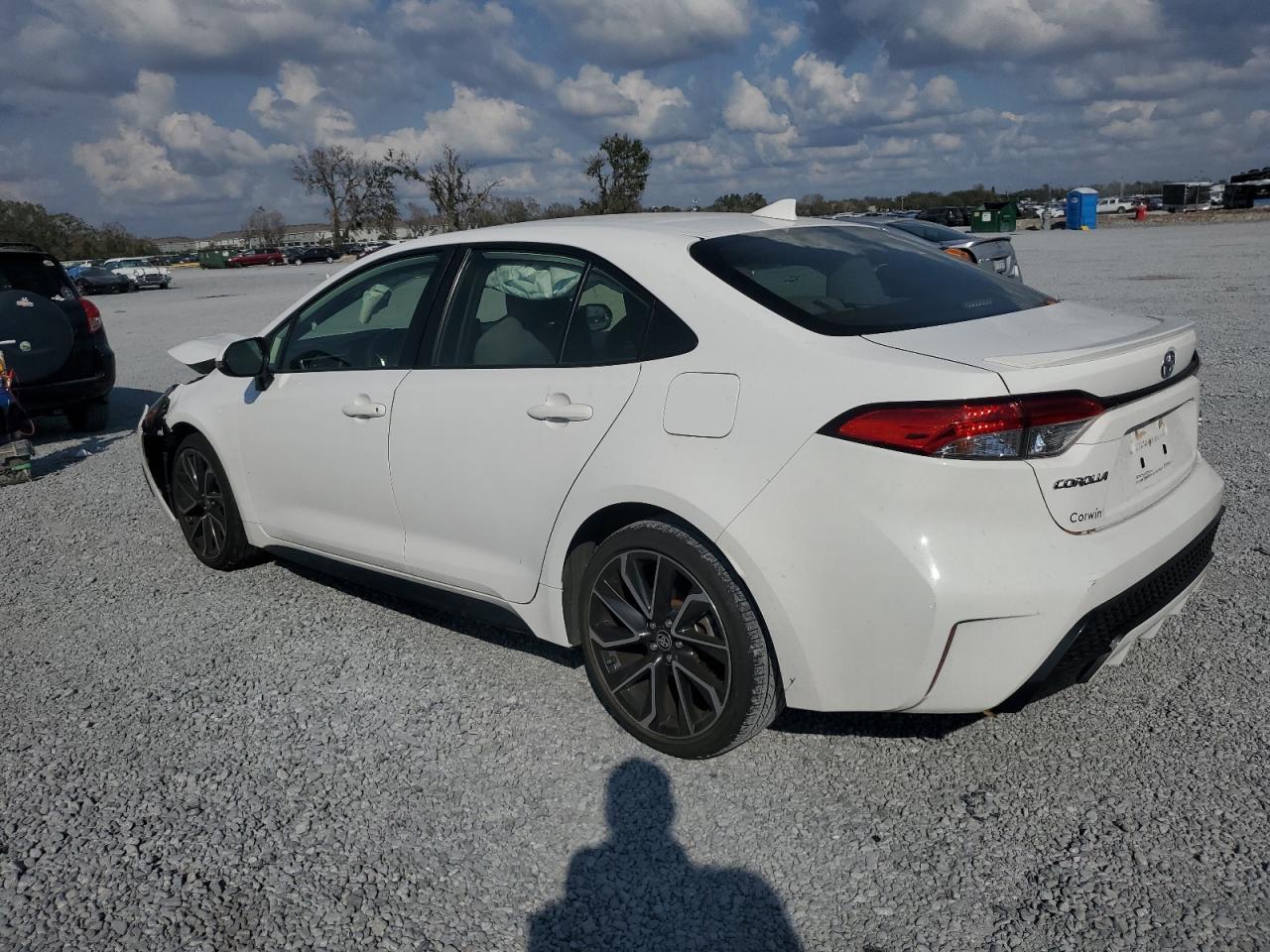 2020 TOYOTA COROLLA SE - Фото 2