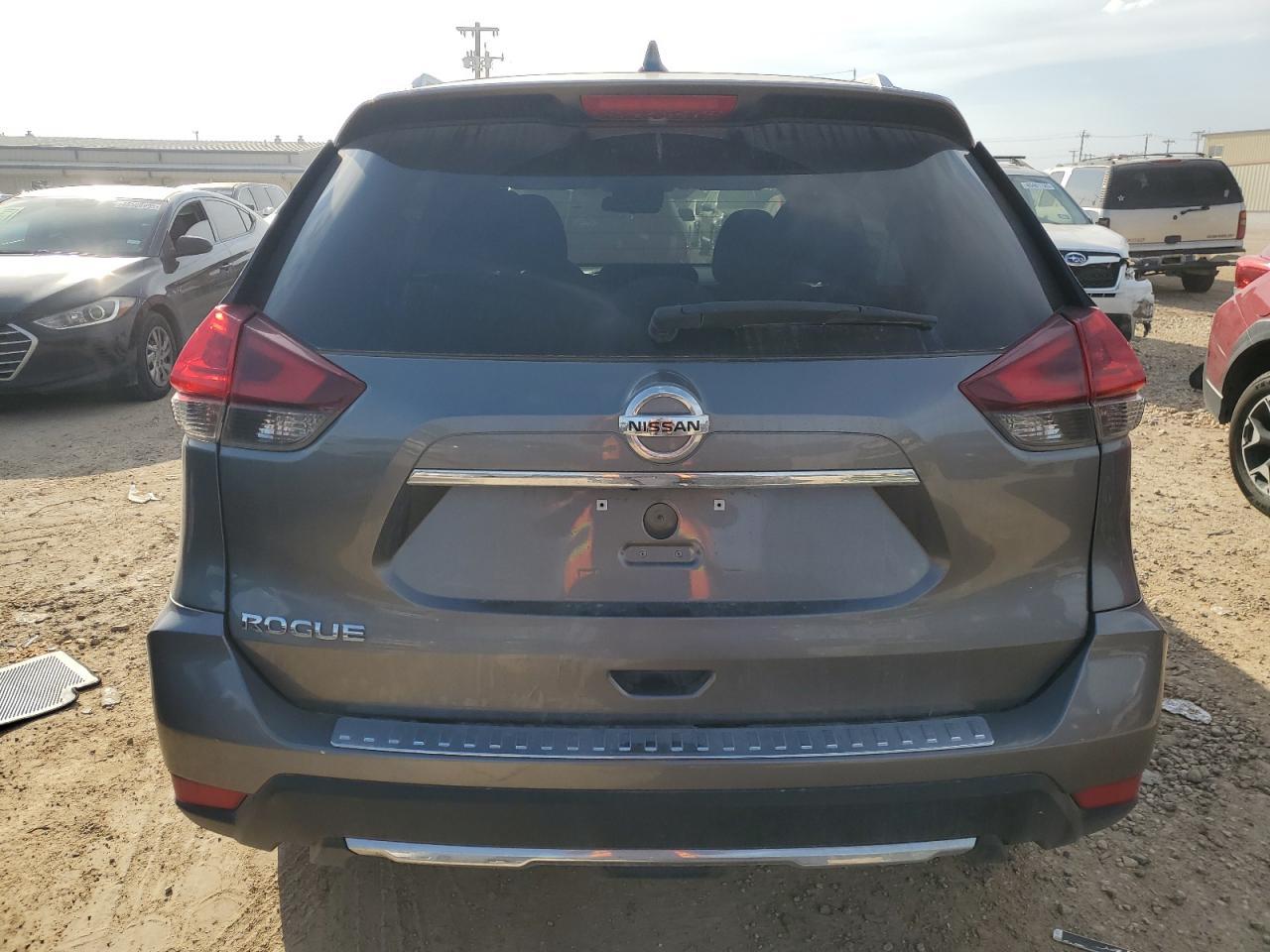 2018 NISSAN ROGUE S - Image 6