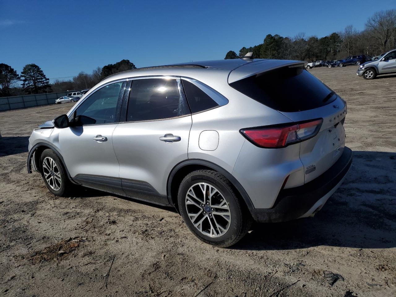 2020 FORD ESCAPE SEL - Image 2