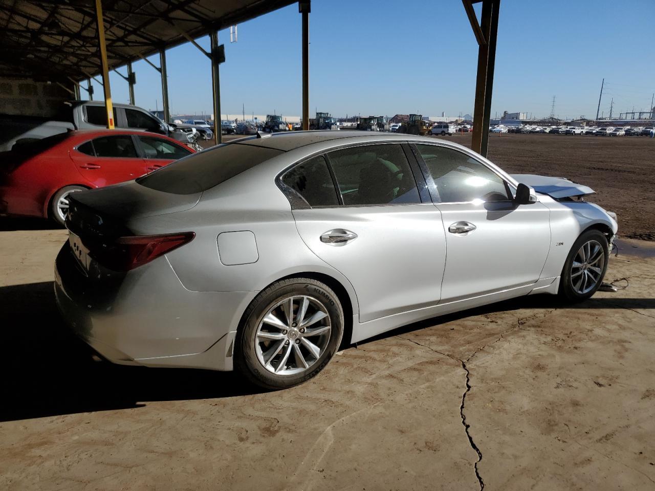 2018 INFINITI Q50 LUXE - Фото 3
