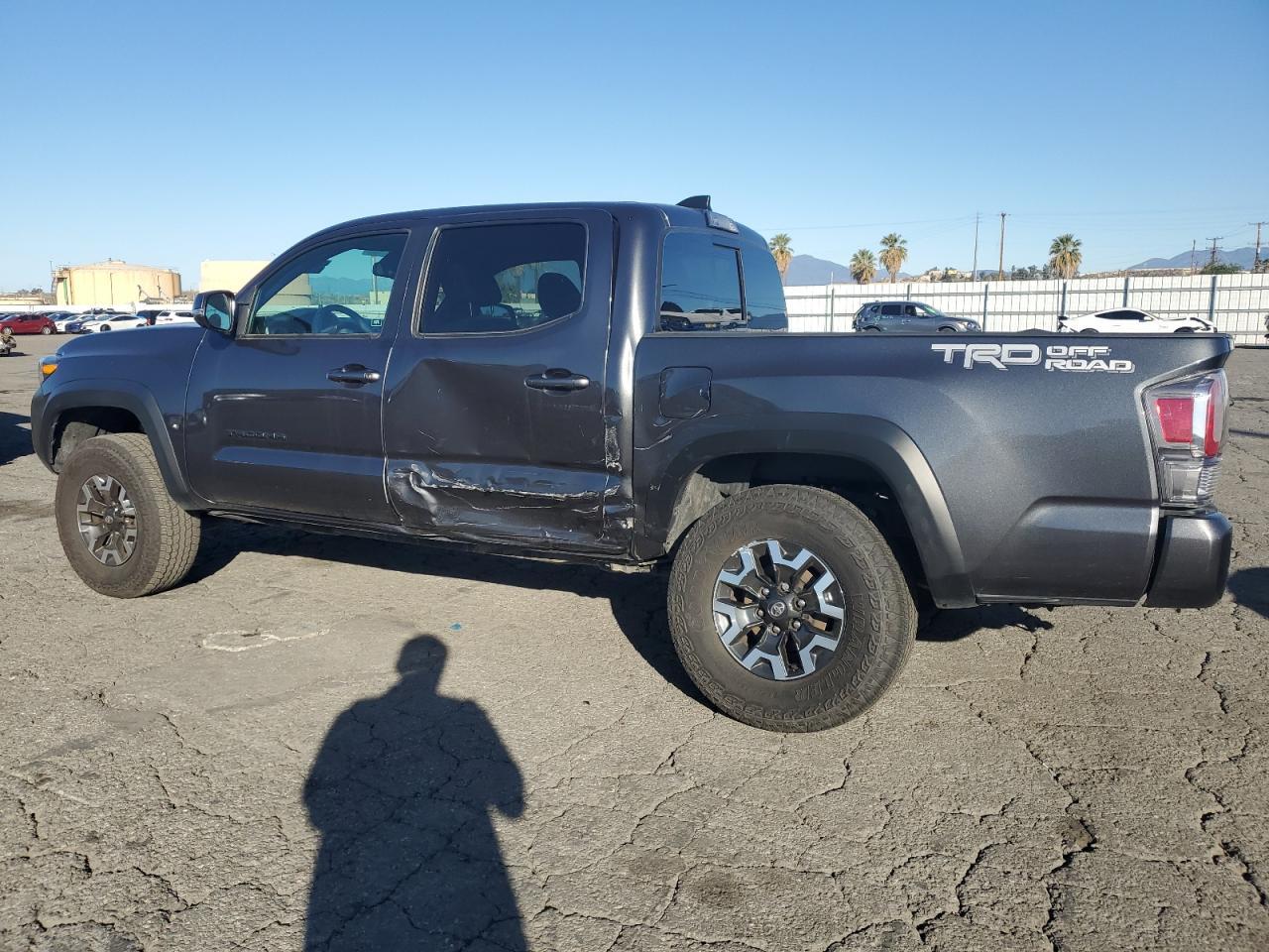 2023 TOYOTA TACOMA DOU - Фото 2
