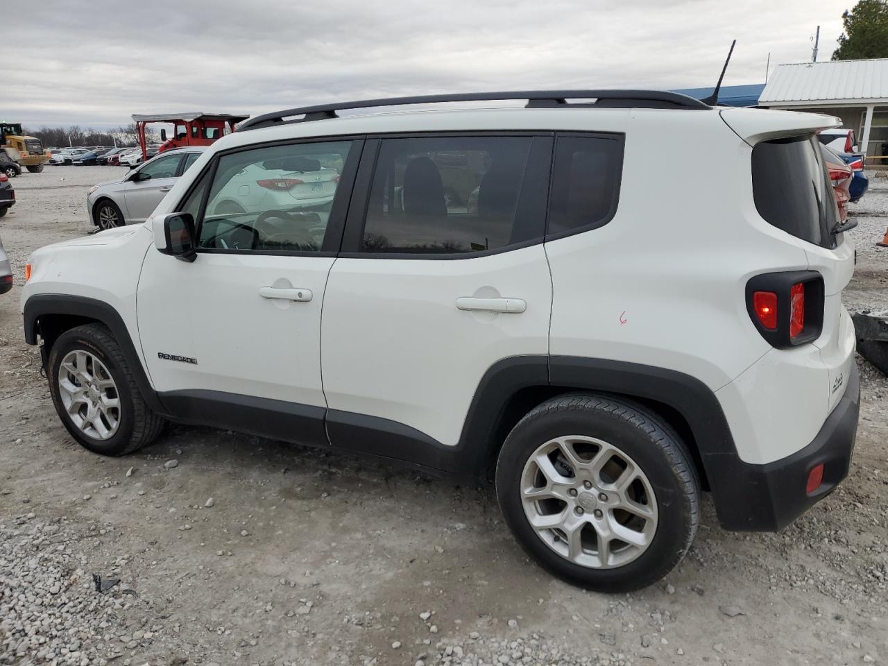 2018 JEEP RENEGADE L - Фото 2