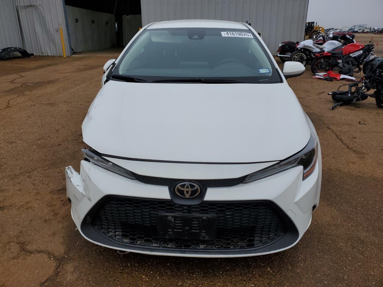 2021 TOYOTA COROLLA LE - Фото 5