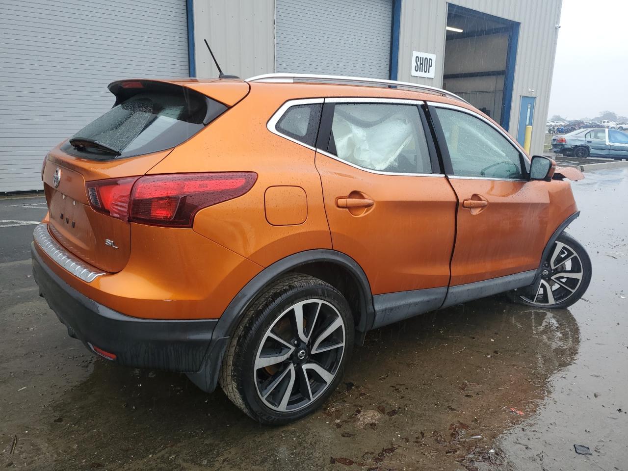 2017 NISSAN ROGUE SPOR - Фото 3