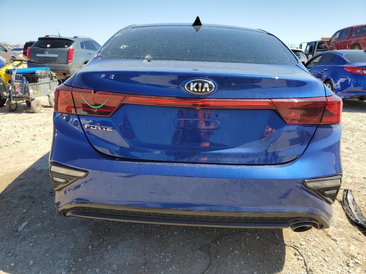 2021 KIA FORTE FE - Фото 6