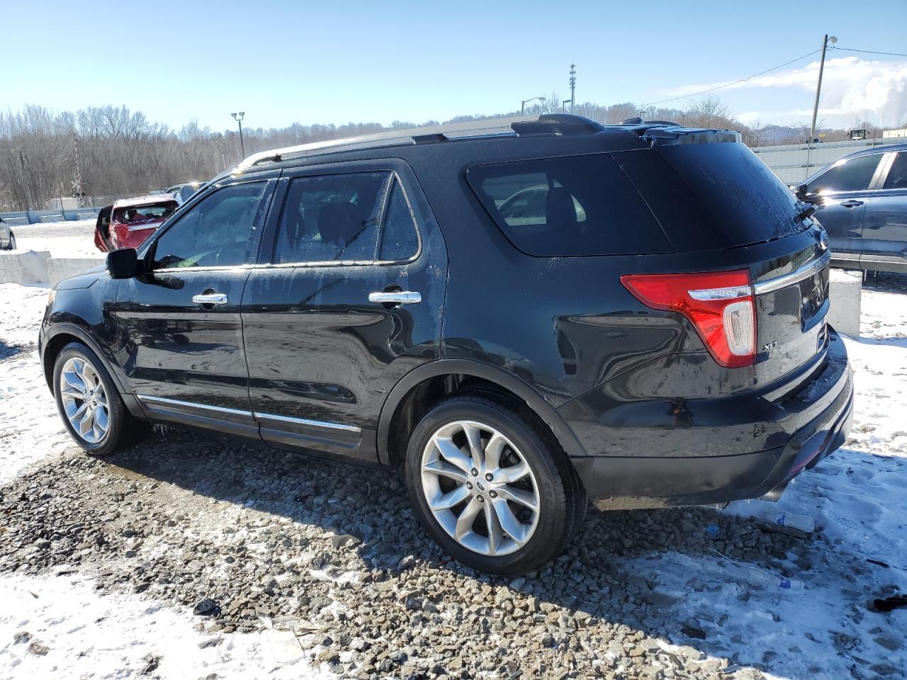 2013 FORD EXPLORER X - Фото 2