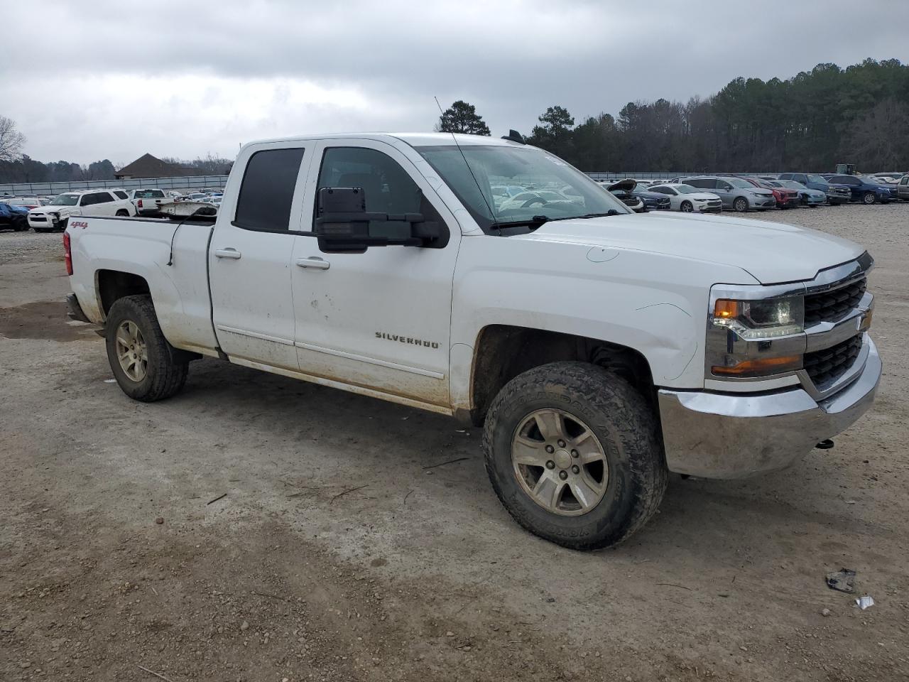 2018 CHEVROLET SILVERADO - Фото 4