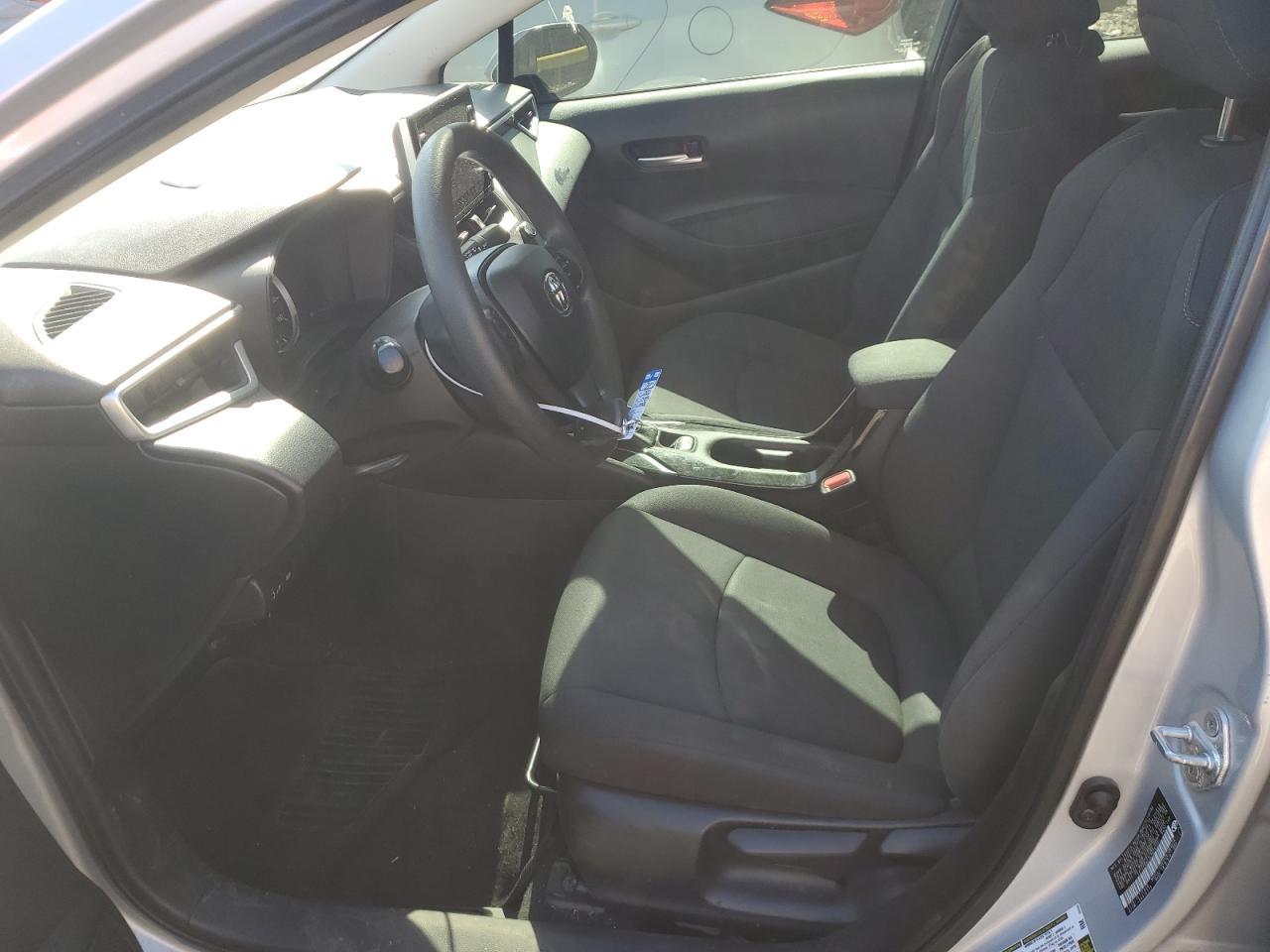 2020 TOYOTA COROLLA LE - Фото 7