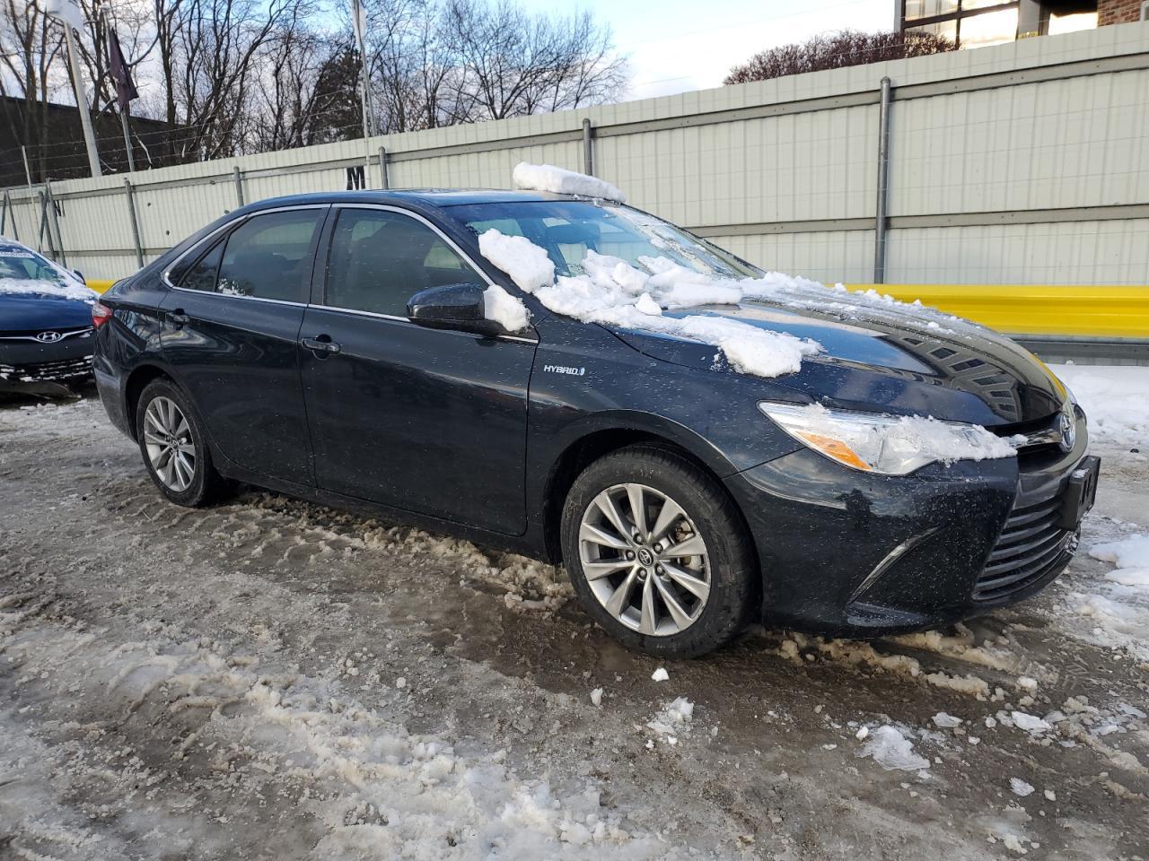 2017 TOYOTA CAMRY HYBR - Image 4