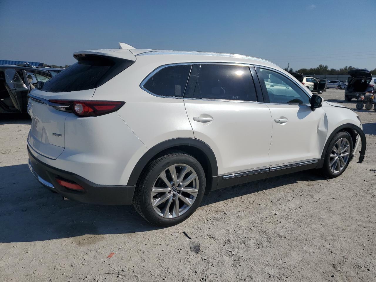 2017 MAZDA CX-9 SIGNA - Фото 3