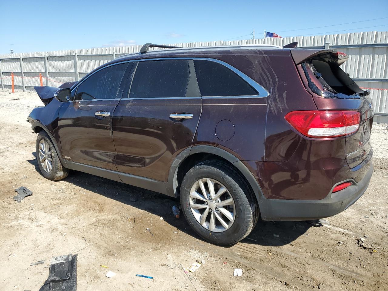 2016 KIA SORENTO LX - Image 2