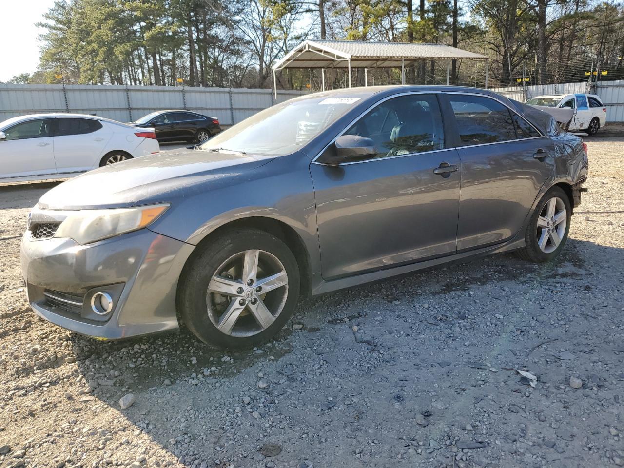 2014 TOYOTA CAMRY L