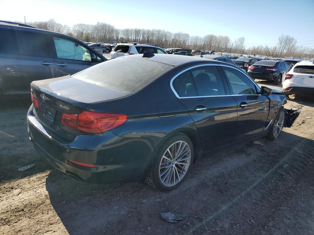 2017 BMW 540 XI - Фото 3