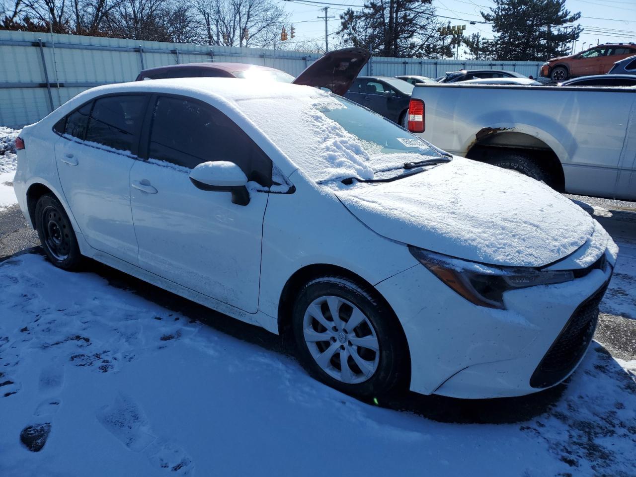 2020 TOYOTA COROLLA LE - Image 4
