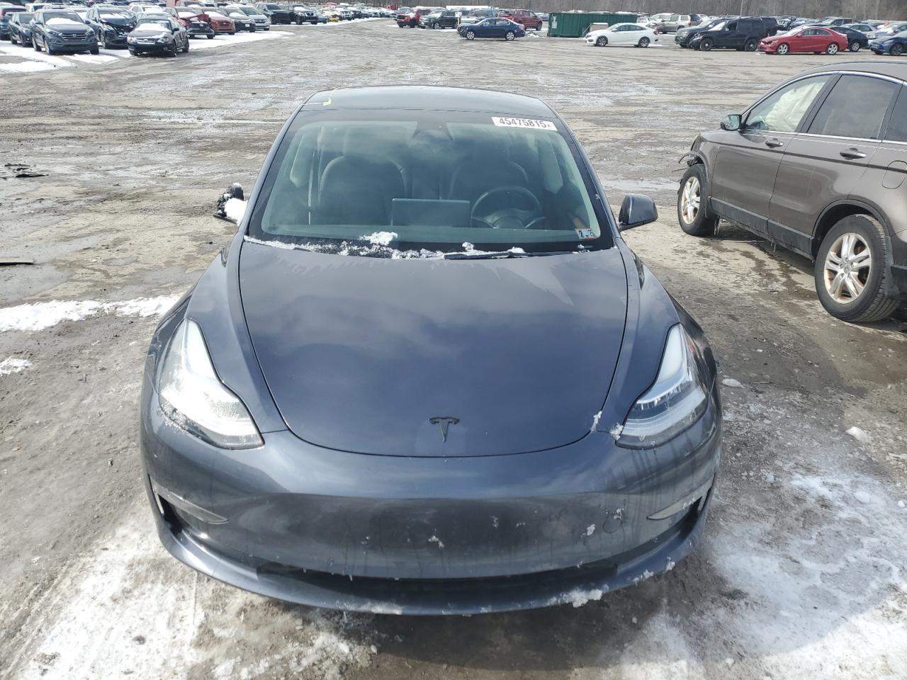 2022 TESLA MODEL 3 - Фото 5