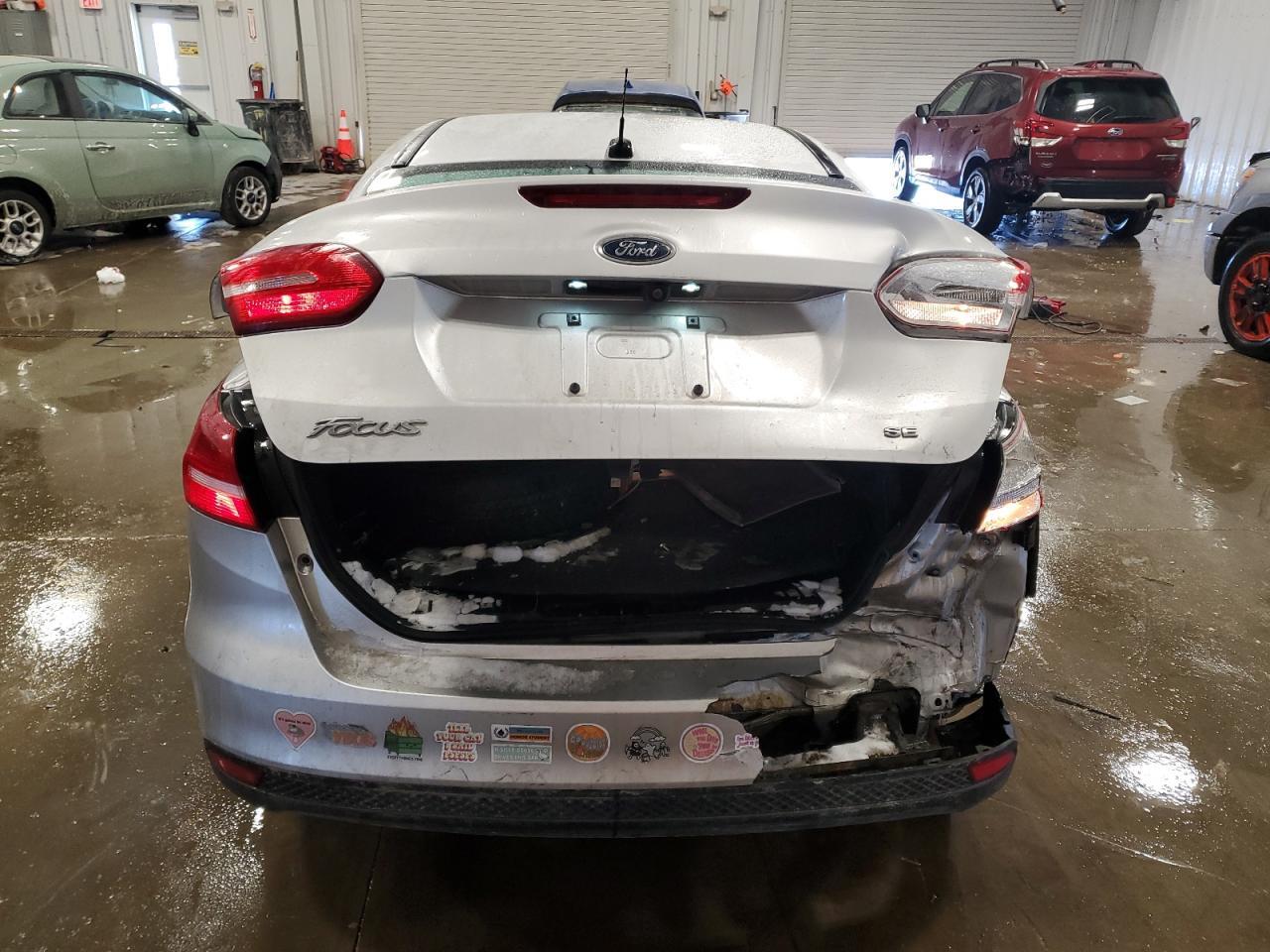 2016 FORD FOCUS SE - Image 6