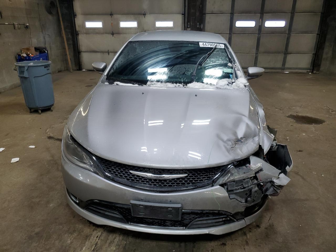 2015 CHRYSLER 200 S - Фото 5