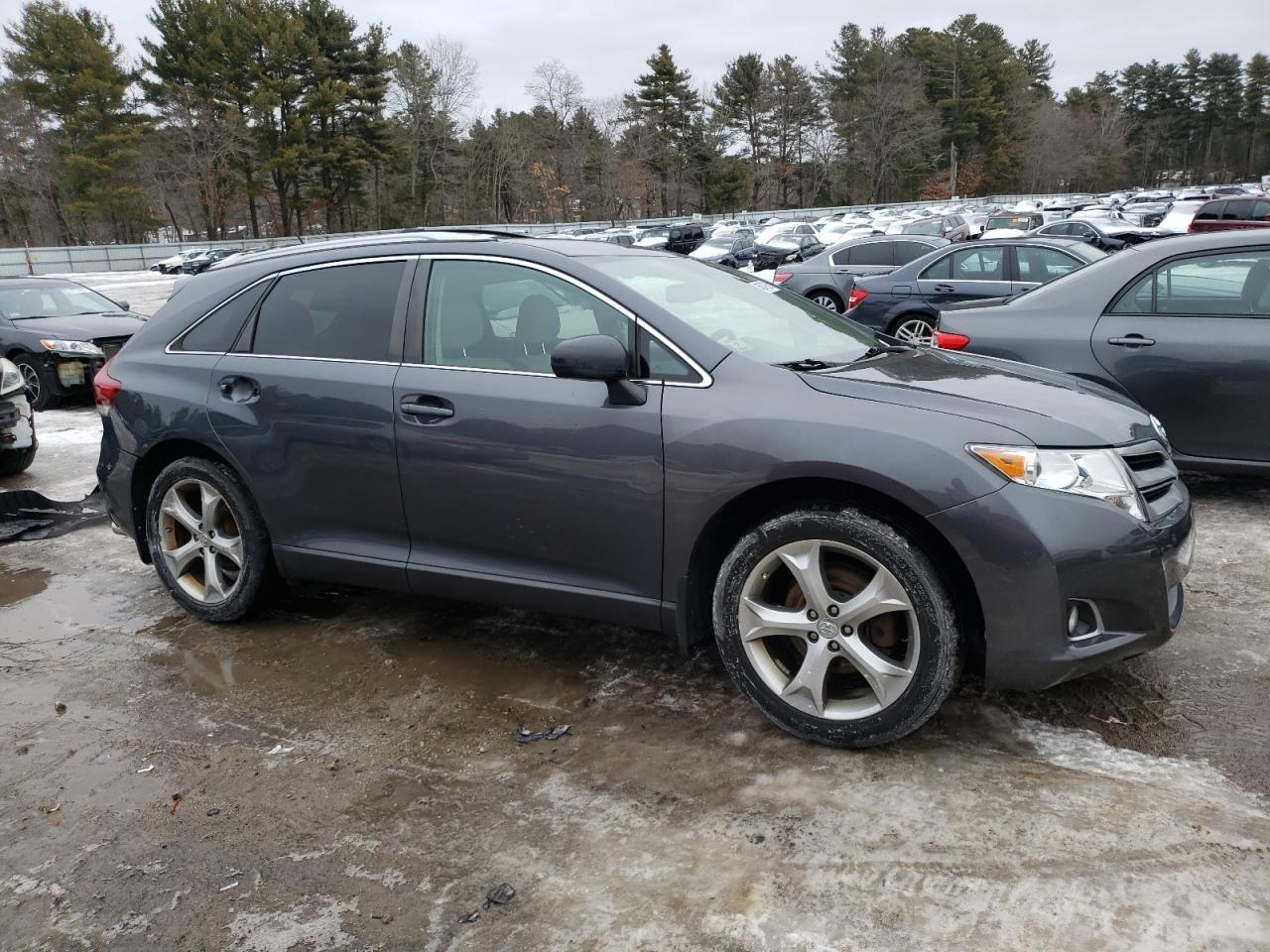 2013 TOYOTA VENZA LE - Фото 4