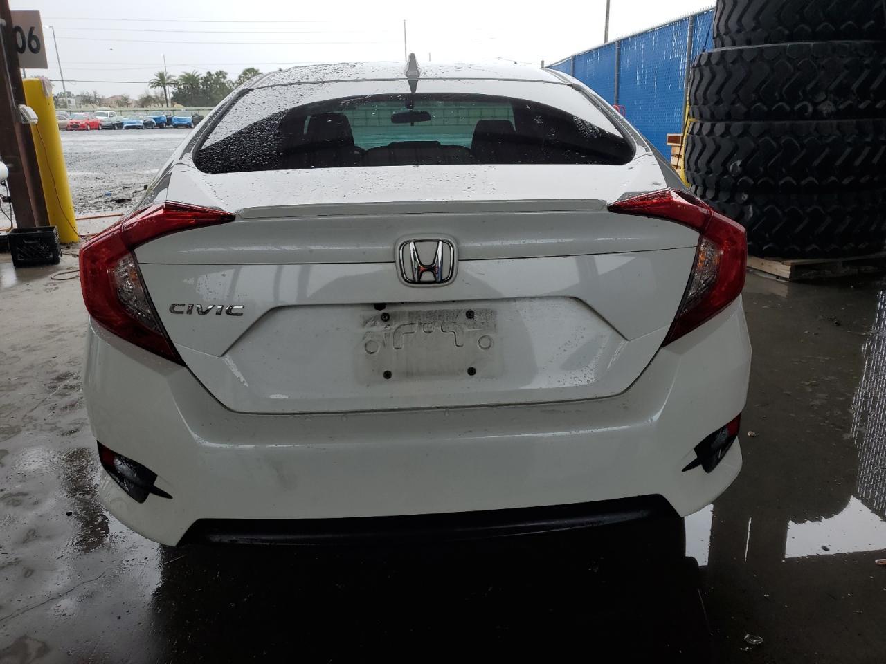 2018 HONDA CIVIC EX - Image 6