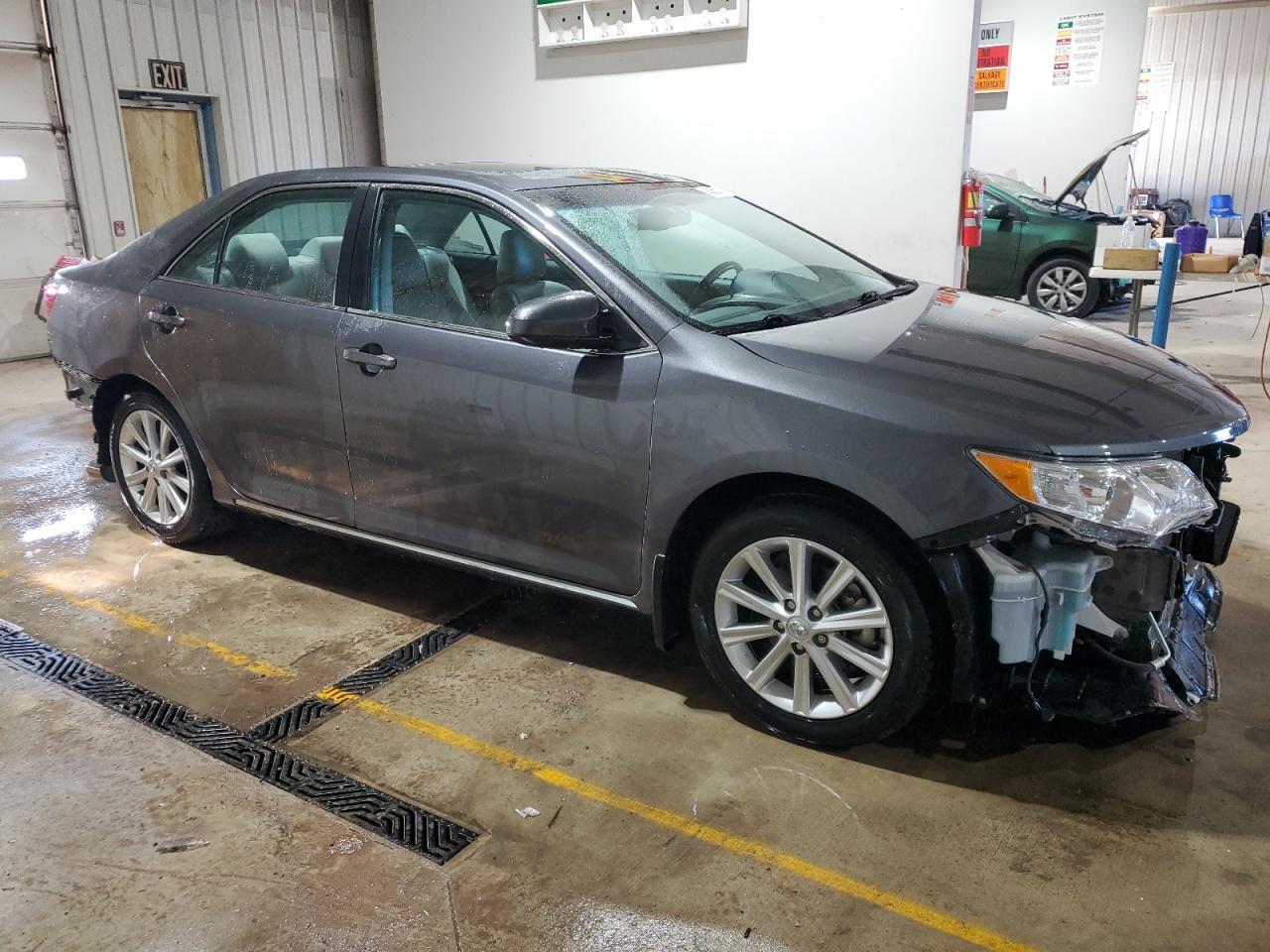 2013 TOYOTA CAMRY L - Фото 4