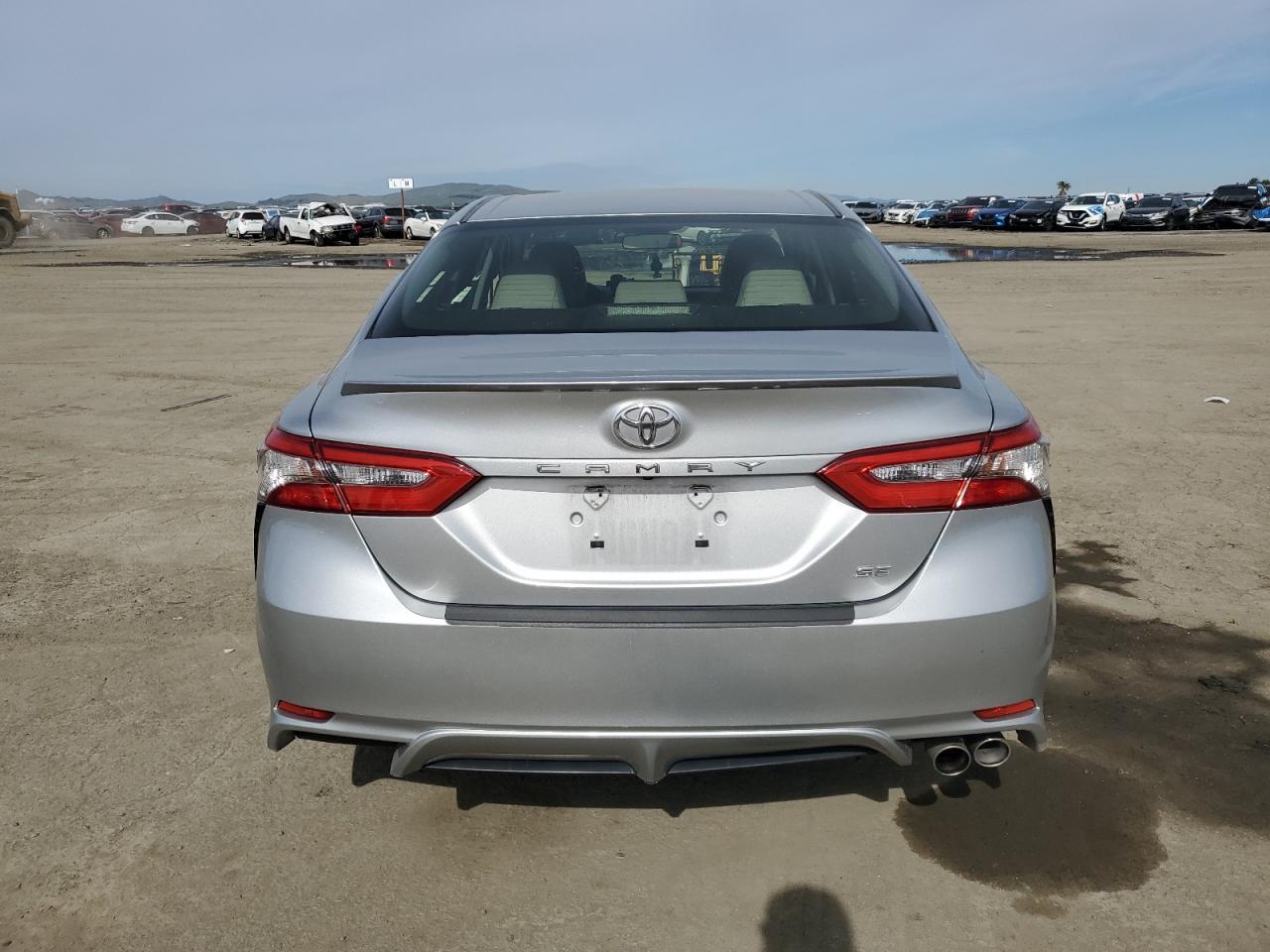 2018 TOYOTA CAMRY L - Image 6