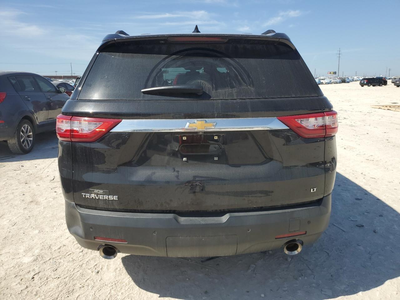 2021 CHEVROLET TRAVERSE L - Фото 6