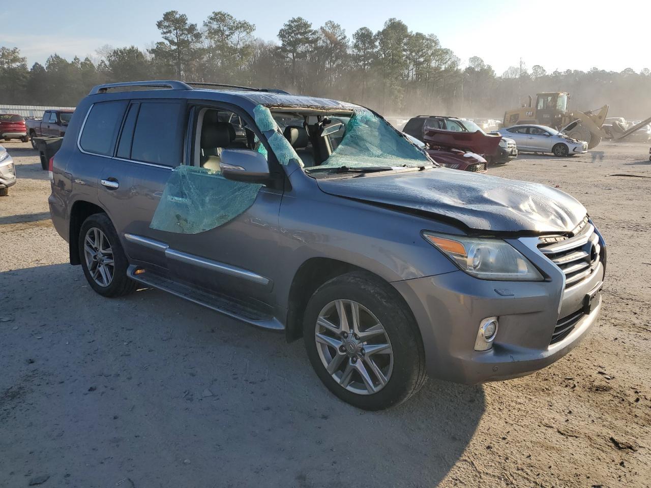 2015 LEXUS LX 570 - Фото 4