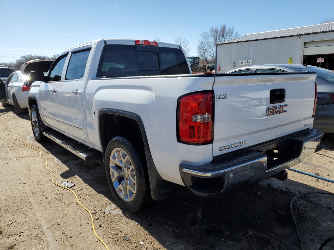 2014 GMC SIERRA K15 - Image 2