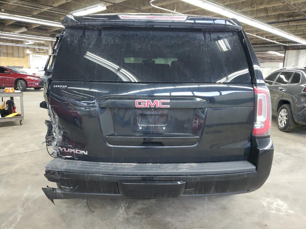 2016 GMC YUKON SLE - Фото 6