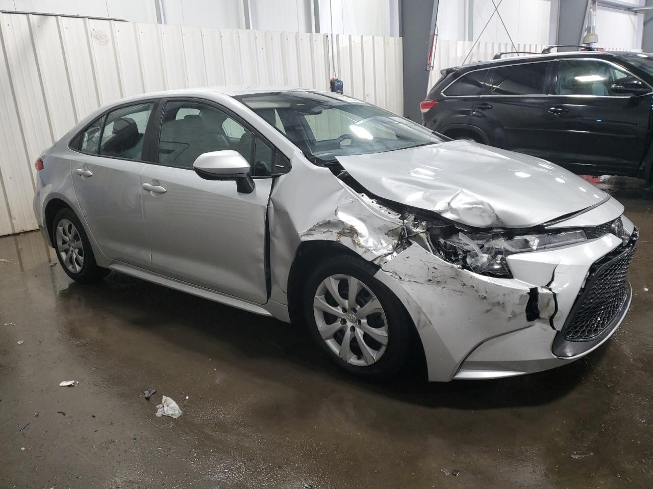 2022 TOYOTA COROLLA LE - Image 4