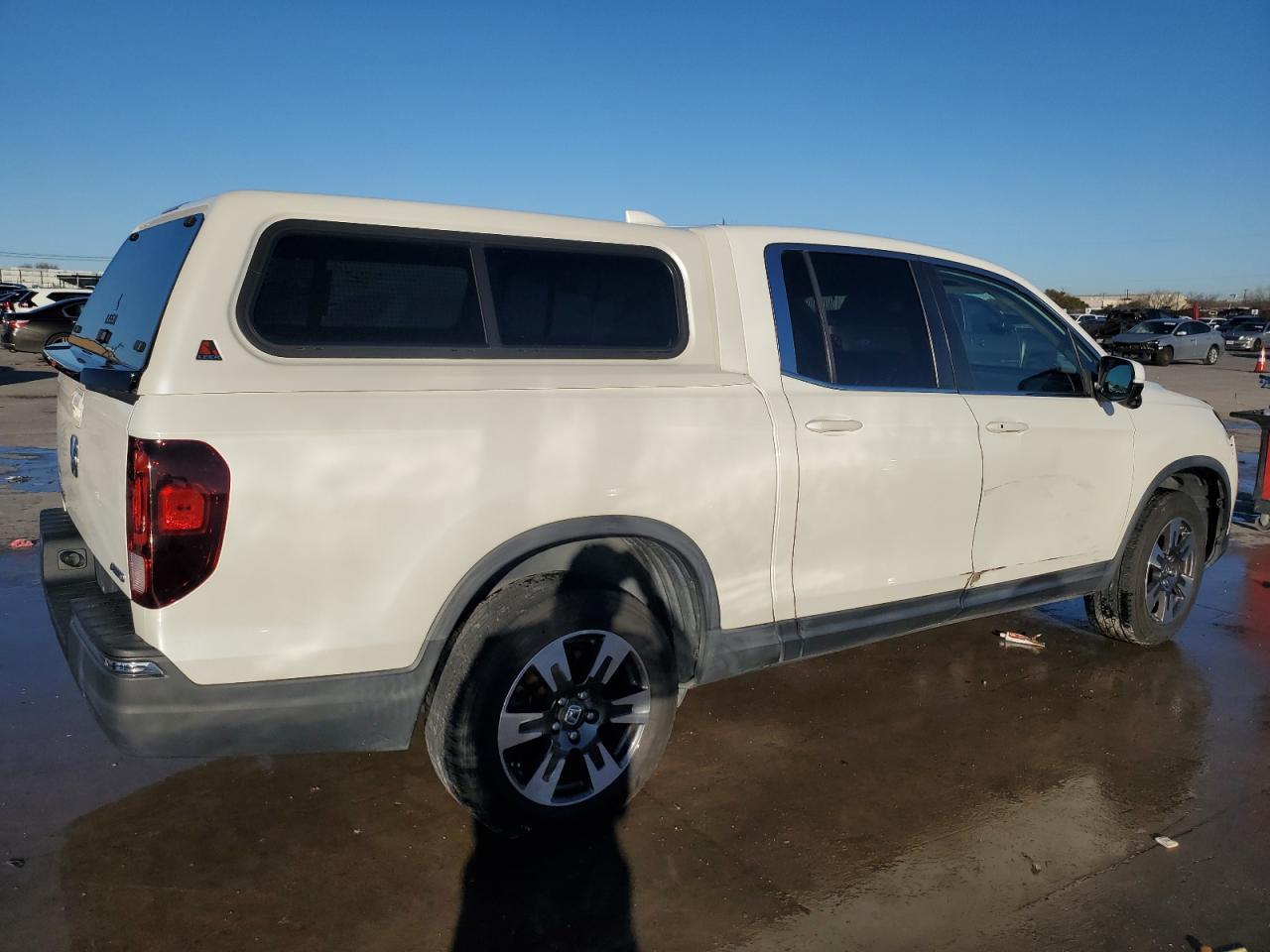 2017 HONDA RIDGELINE - Фото 3