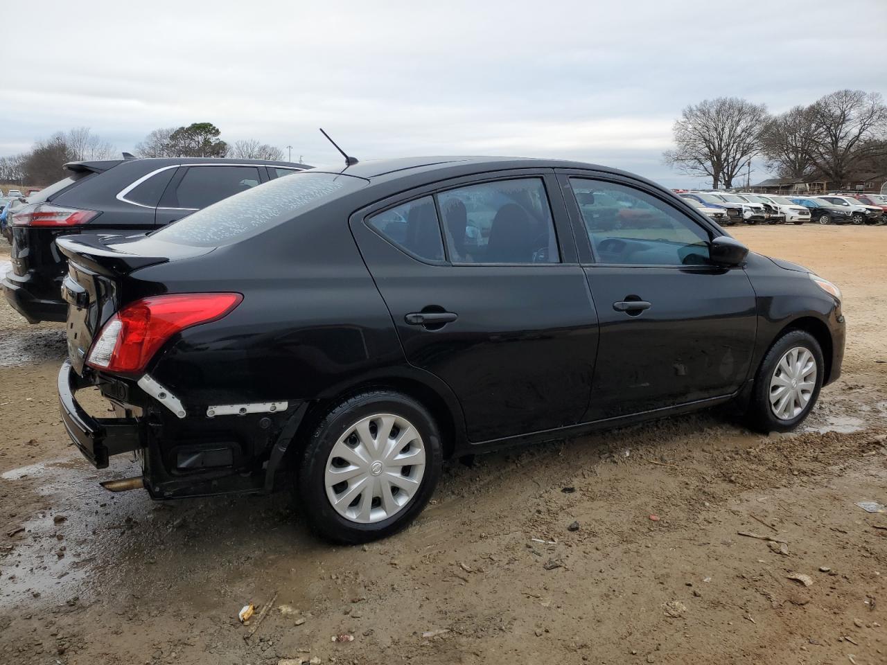 2016 NISSAN VERSA S - Фото 3