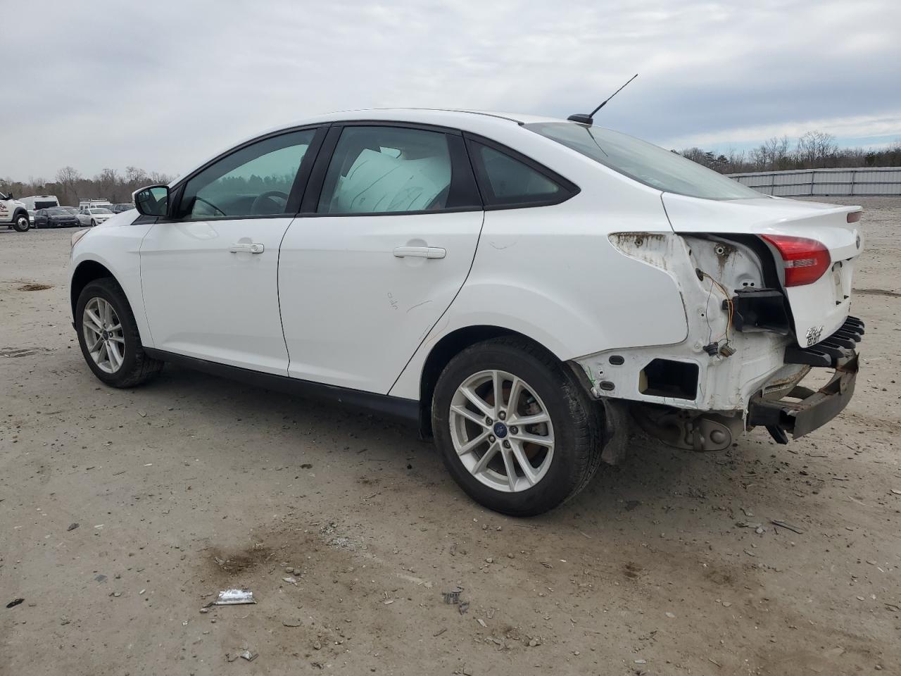 2018 FORD FOCUS SE - Image 2