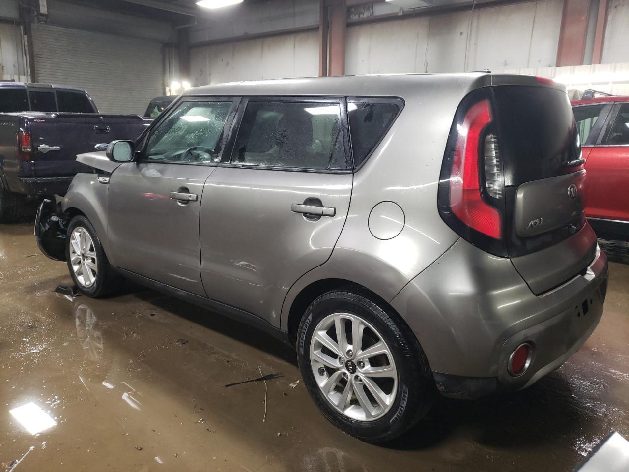 2019 KIA SOUL + - Image 2