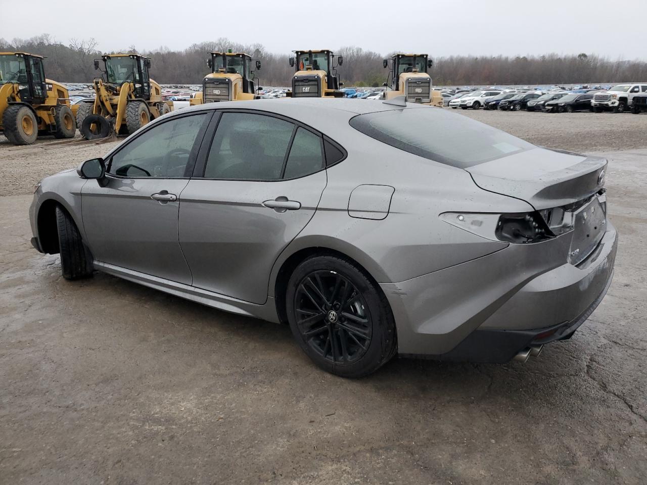 2025 TOYOTA CAMRY XSE - Фото 2