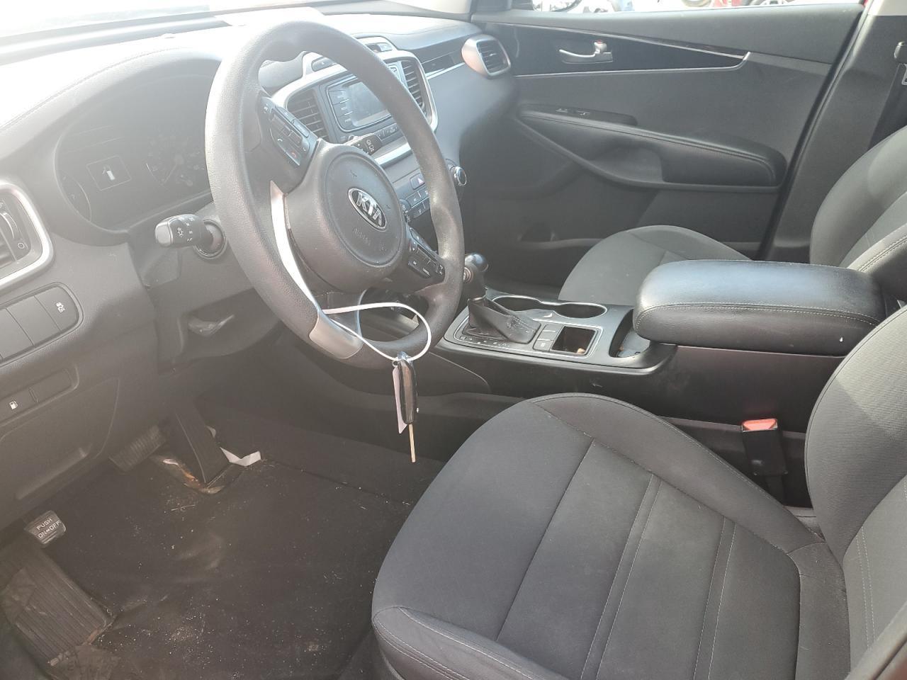 2017 KIA SORENTO LX - Фото 7