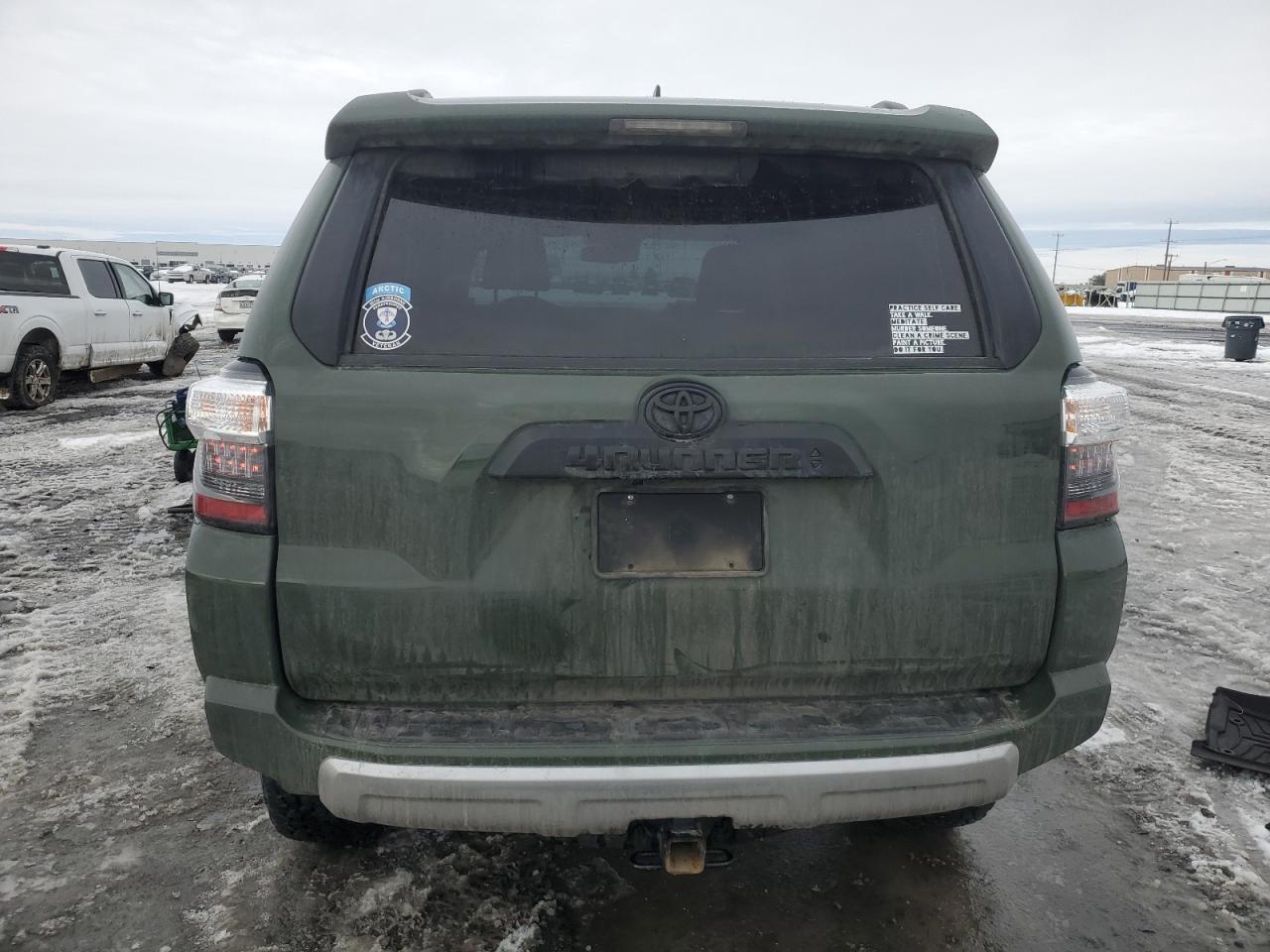 2022 TOYOTA 4RUNNER SR - Image 6