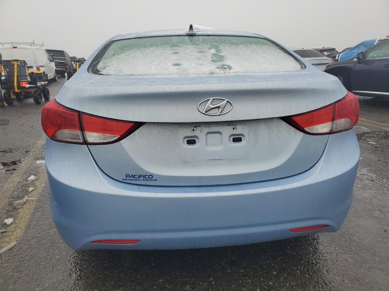2013 HYUNDAI ELANTRA GL - Image 6